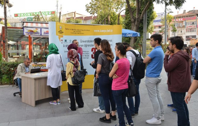 Konya’da öğrenciler ulaşımdan elkart ile 3 gün ücretsiz yararlanıyor