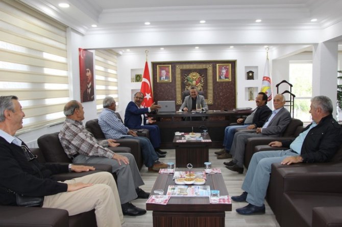 Vatandaşlardan Başkan Tutal’a ziyaret