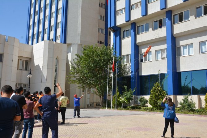 Selçuk Tıp’ta yangın tatbikatı