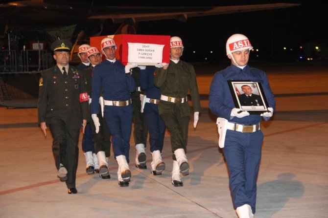 Karamanlı şehit asker Ömer Doğan’ın cenazesi Konya’ya getirildi