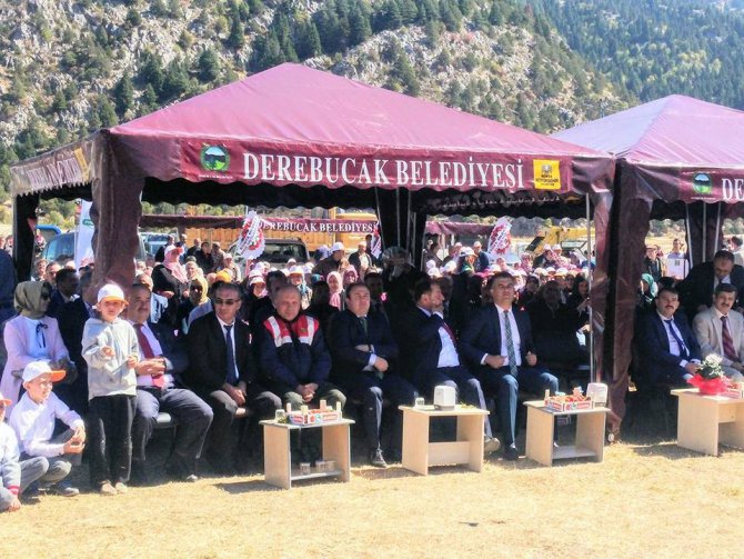 Derebucak’ta fasulye şenliği
