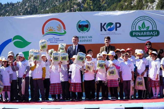 Derebucak’ta fasulye şenliği