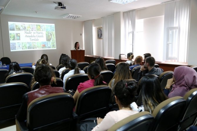 ASÜ’de felsefe toplantısı yapıldı