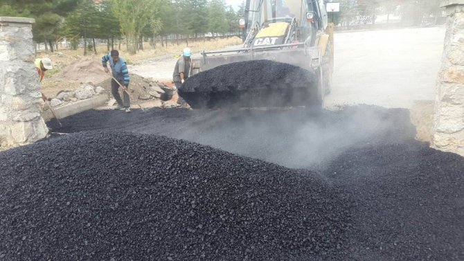 Seydişehir Belediyesinin asfalt çalışmaları sürüyor