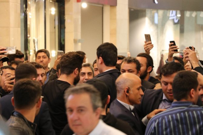 Necati Şaşmaz’a Konya’da yoğun ilgi