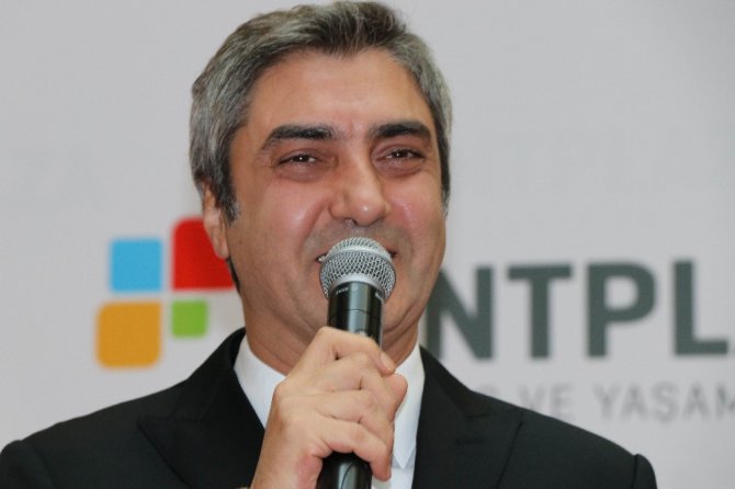 Necati Şaşmaz’a Konya’da yoğun ilgi