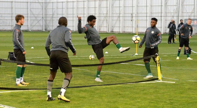 Atiker Konyaspor’da Galatasaray maçı hazırlıkları başladı