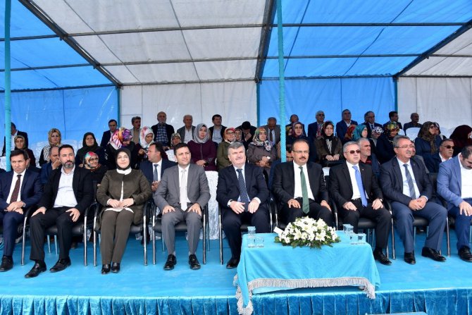 Meram Son Durak Katlı Yeraltı Otoparkının temeli atıldı