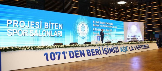 Başkan Altay spor yatırımlarını anlattı
