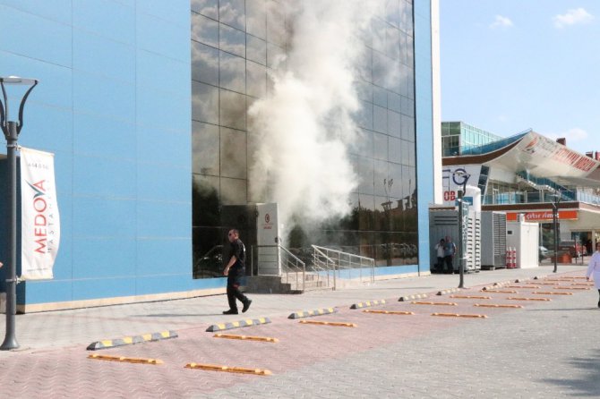 Afet ve yangın tatbikatı gerçeğini aratmadı