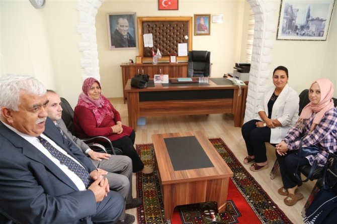 Aksaray’ın tek kadın köy muhtarına destek