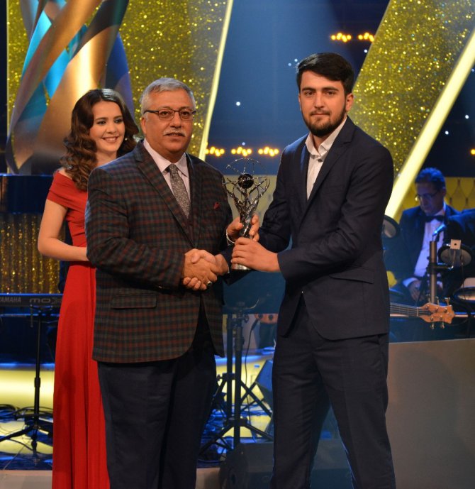 NEÜ Akademedya’ya’ya TRT’den iki ödül