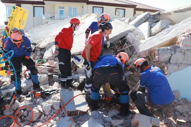 Aksaray’da gerçeği aratmayan tatbikat
