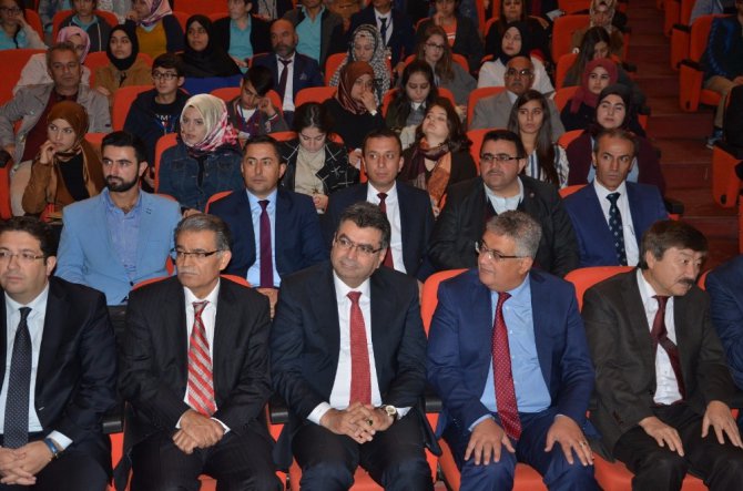 Aksaray’da “Edebiyatımızın Yerli ve Milli Sesi Tarık Buğra” paneli düzenlendi