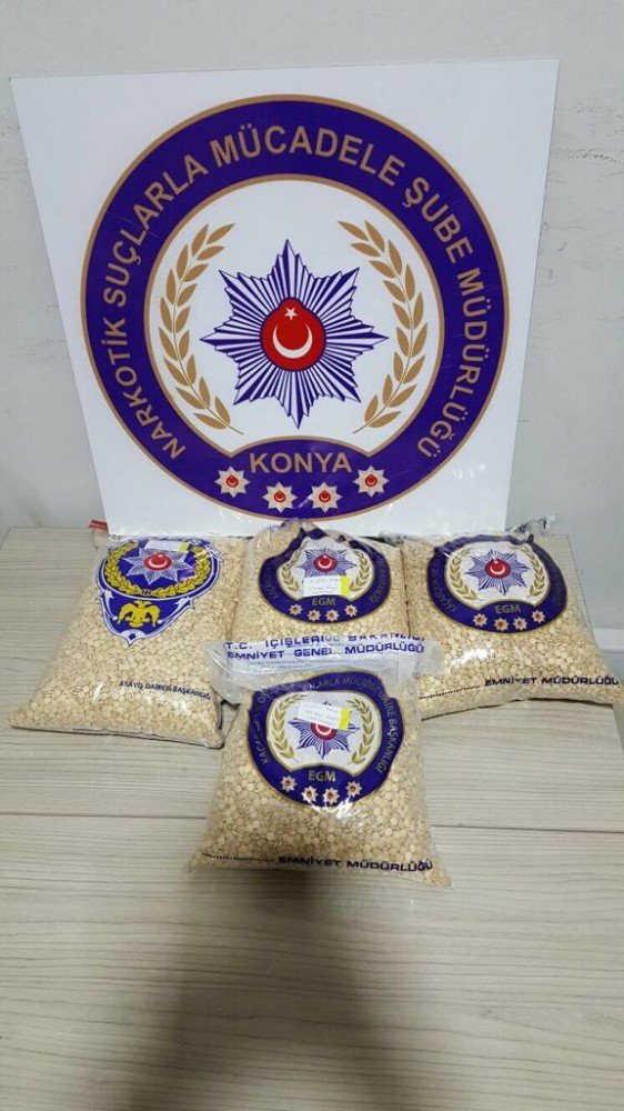 Konya’da 110 bin adet uyuşturucu hap ele geçirildi