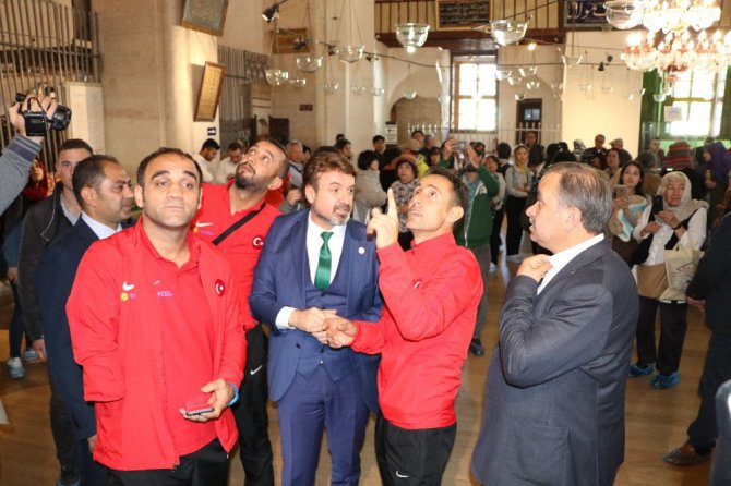 Ampute Futbol Milli Takımı’ndan Mevlana Müzesi’ni ziyaret