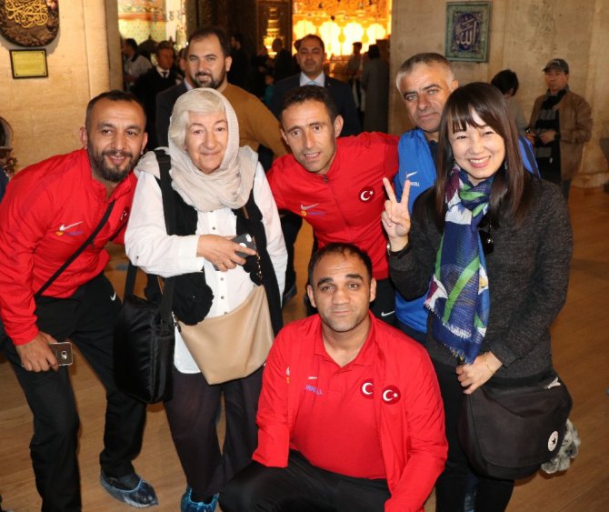 Ampute Futbol Milli Takımı’ndan Mevlana Müzesi’ni ziyaret