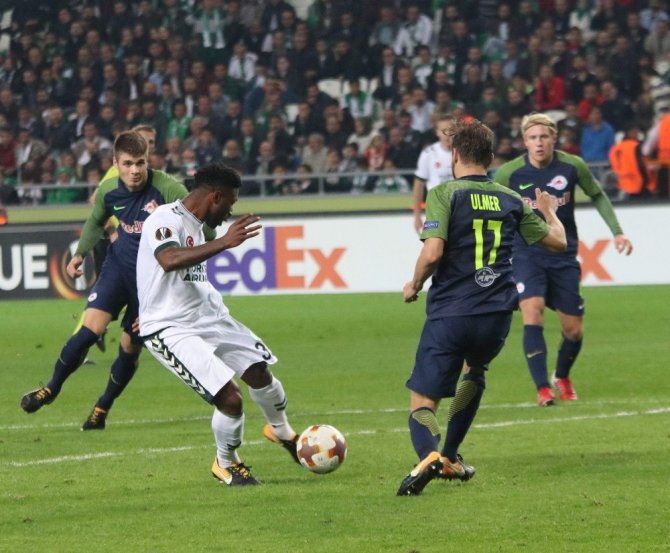 UEFA Avrupa Ligi: Atiker Konyaspor: 0 - Salzburg: 2 (Maç sonucu)