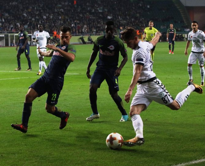 UEFA Avrupa Ligi: Atiker Konyaspor: 0 - Salzburg: 2 (Maç sonucu)