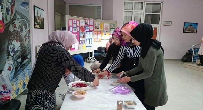 KOMEK ve ASEM’de aşure geleneği yaşatıldı