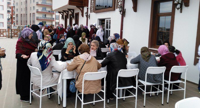 KOMEK ve ASEM’de aşure geleneği yaşatıldı