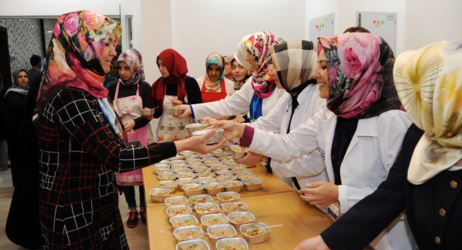 KOMEK ve ASEM’de aşure geleneği yaşatıldı