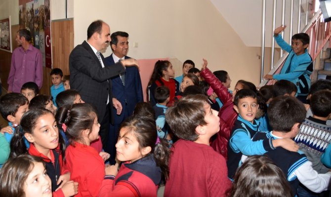 Başkan Altay öğrencilere teşekkür etti
