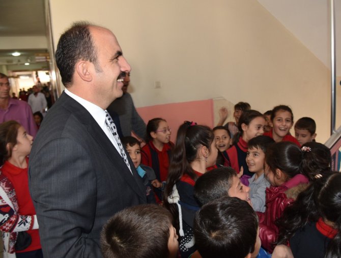 Başkan Altay öğrencilere teşekkür etti