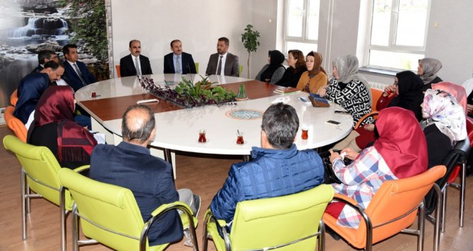 Başkan Altay öğrencilere teşekkür etti