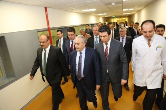 Bakan Fakıbaba: “PANAGRO tesisleri tek kelimeyle mükemmel”