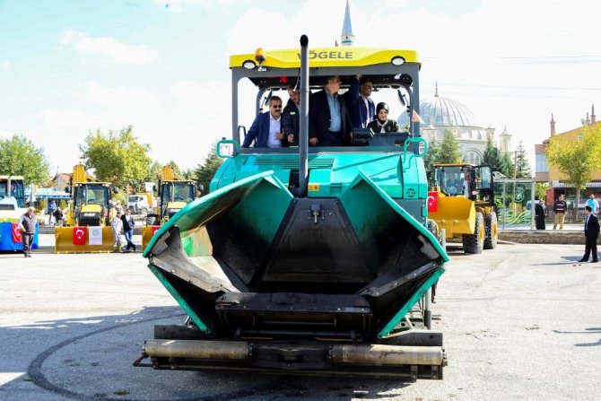 Meram’a 20 milyonluk 70 araç ve iş makinesi