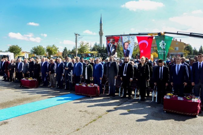 Meram’a 20 milyonluk 70 araç ve iş makinesi