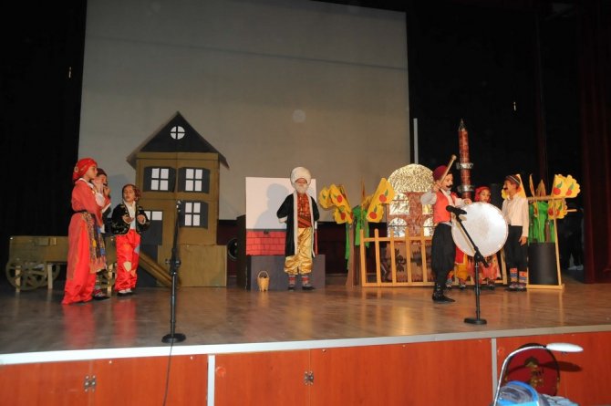 Nasreddin Hoca fıkra canlandırma yarışmasında 5 okul daha finale çıktı