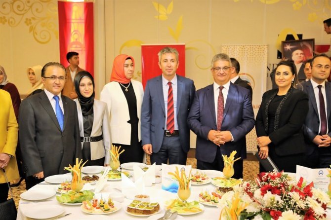 Aksaray’da Cumhuriyet Resepsiyonu