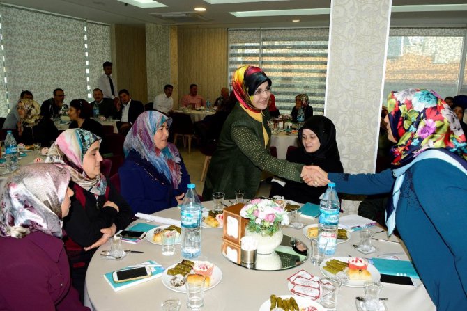 Meram Kadın Meclisi istişare toplantısı yapıldı
