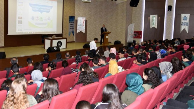Selçuklu’nun gençleri Kur’an’la buluşuyor