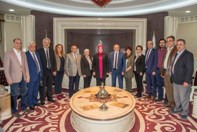 Meram’a Çınarlar Evi