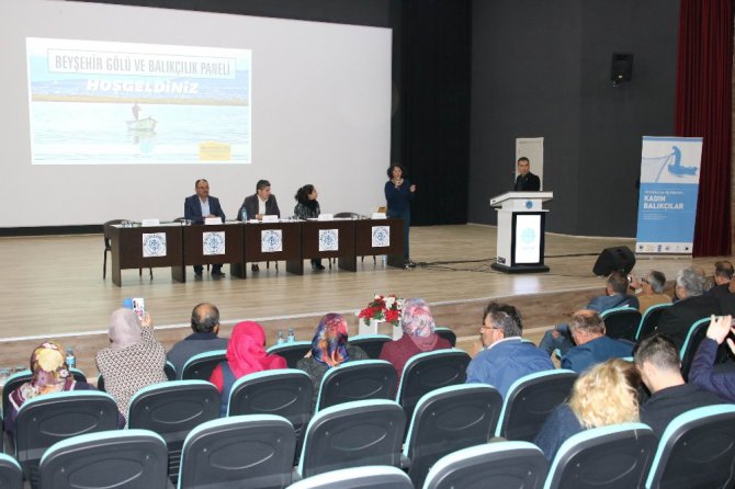 Beyşehir Gölü’nün ve balıkçılığın sorunları panelde masaya yatırıldı