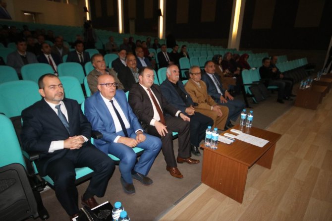 Beyşehir Gölü’nün ve balıkçılığın sorunları panelde masaya yatırıldı