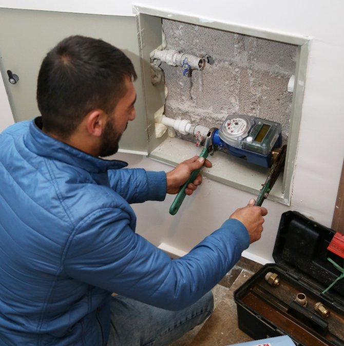 Aksaray’da akıllı kartlı su sayaçları avantaj sağlıyor
