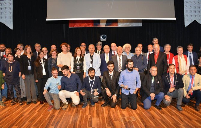 “Kısa-Ca”da ödüller sahiplerini buldu