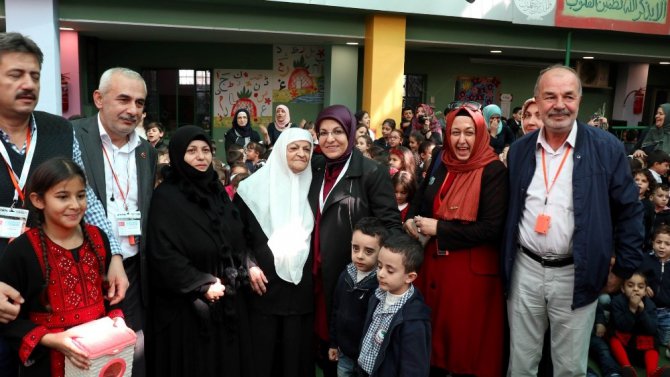 Filistinli miniklerin Erdoğan sevgisi