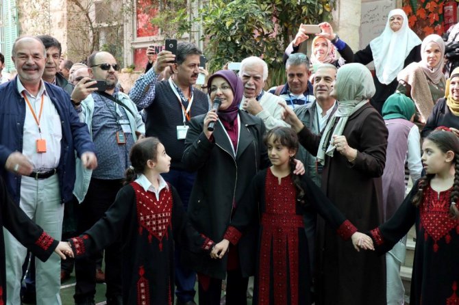 Filistinli miniklerin Erdoğan sevgisi