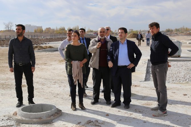 Başkan Yazgı, Tacin Kent Parkta incelemelerde bulundu