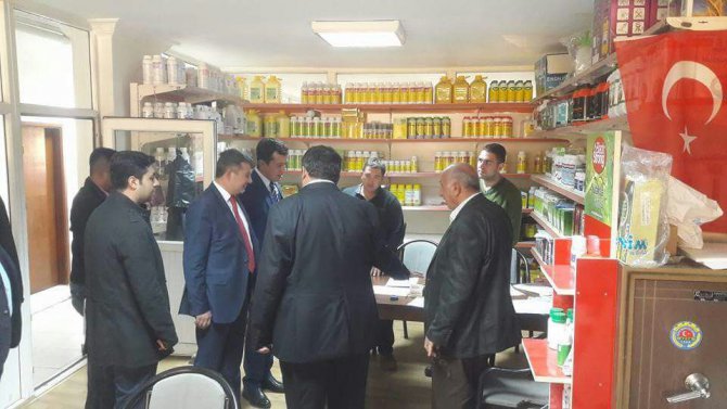 İl Başkanı Altınsoy ziraat odasının çalışmalarıyla ilgili bilgi aldı