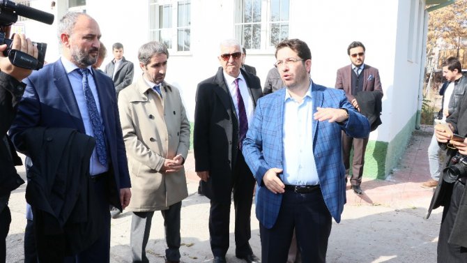 Başkan Yazgı, basın mensuplarıyla projeleri inceledi