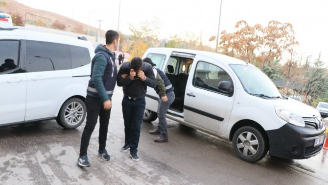 Aksaray’daki uyuşturucu operasyonunda 7 tutuklama