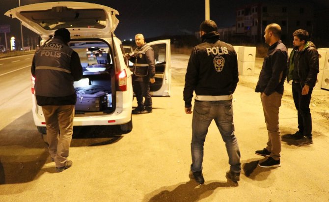 Aksaray’da polis 24 saat uygulamada