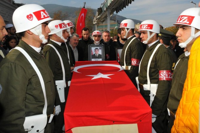 Konyalı Şehit Uzman Çavuş Aykut Kazar gözyaşlarıyla toprağa verildi