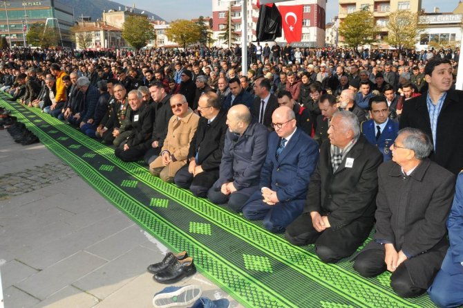 Konyalı Şehit Uzman Çavuş Aykut Kazar gözyaşlarıyla toprağa verildi